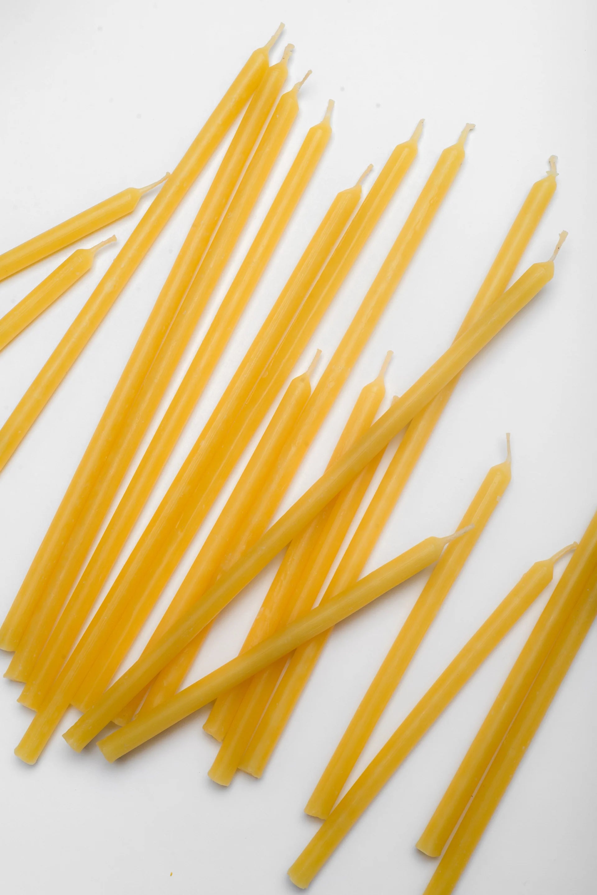 Beeswax Slim Florist Candle