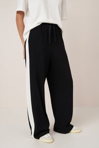 Kowtow Contrast Trackpant Black