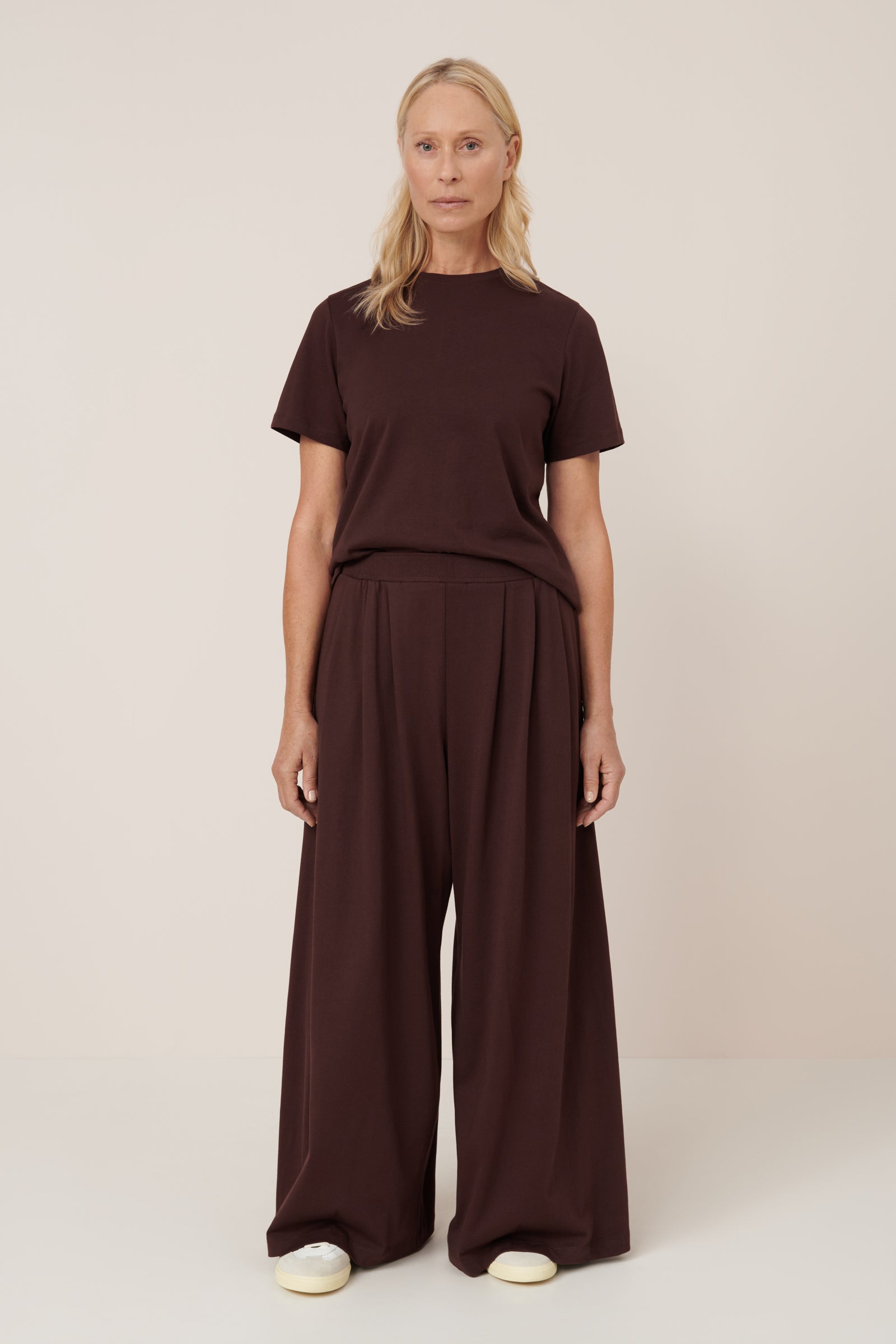 Kowtow Drape Pant Mahogany
