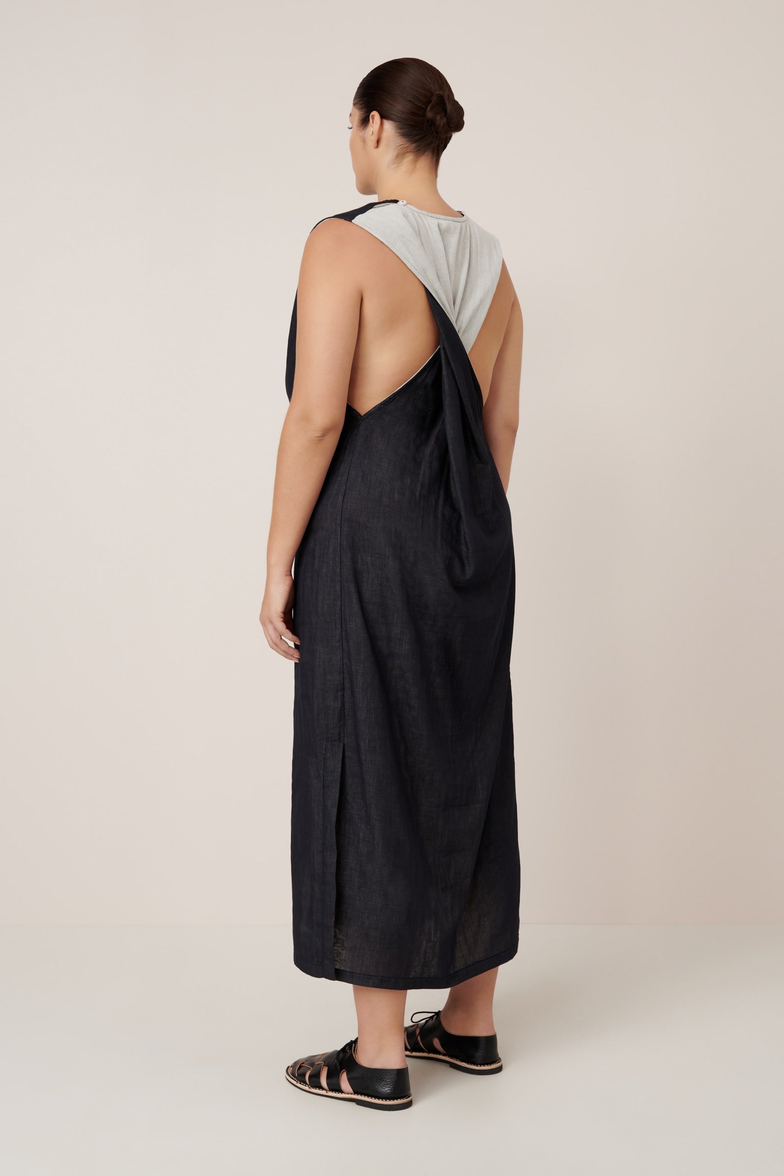 Kowtow Ensemble Dress Black/Ecru