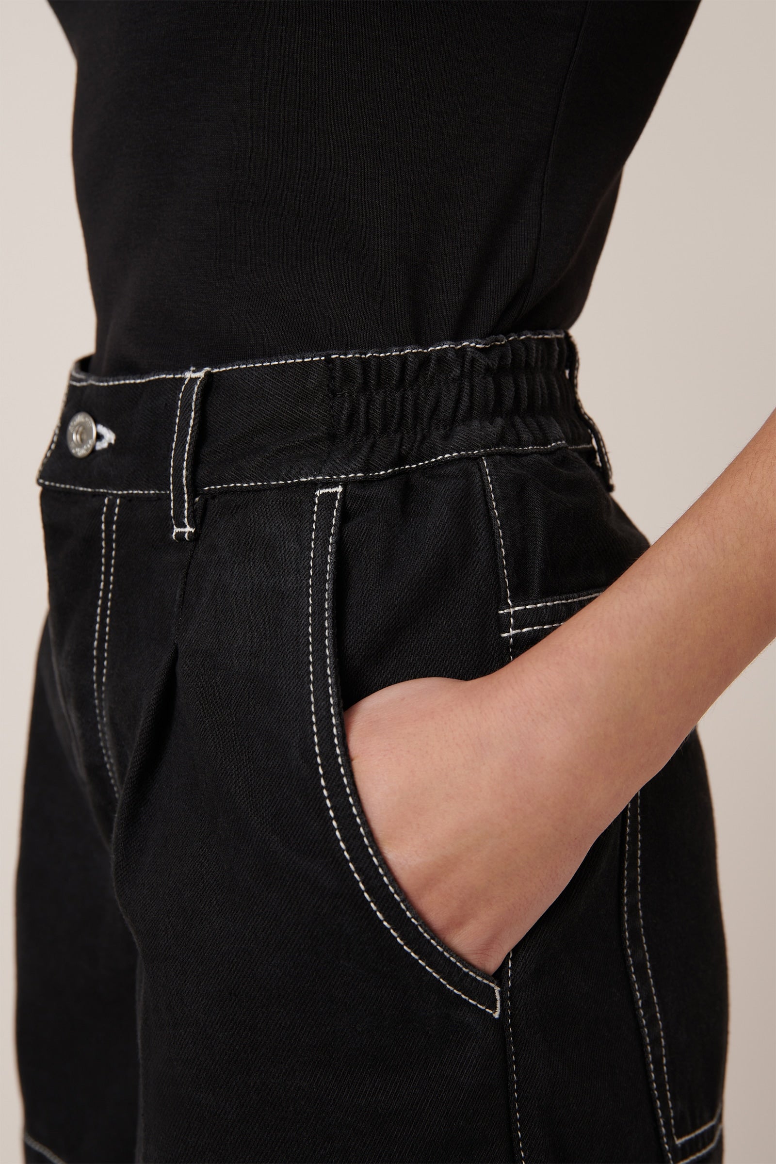 Kowtow Outline Shorts Black Denim