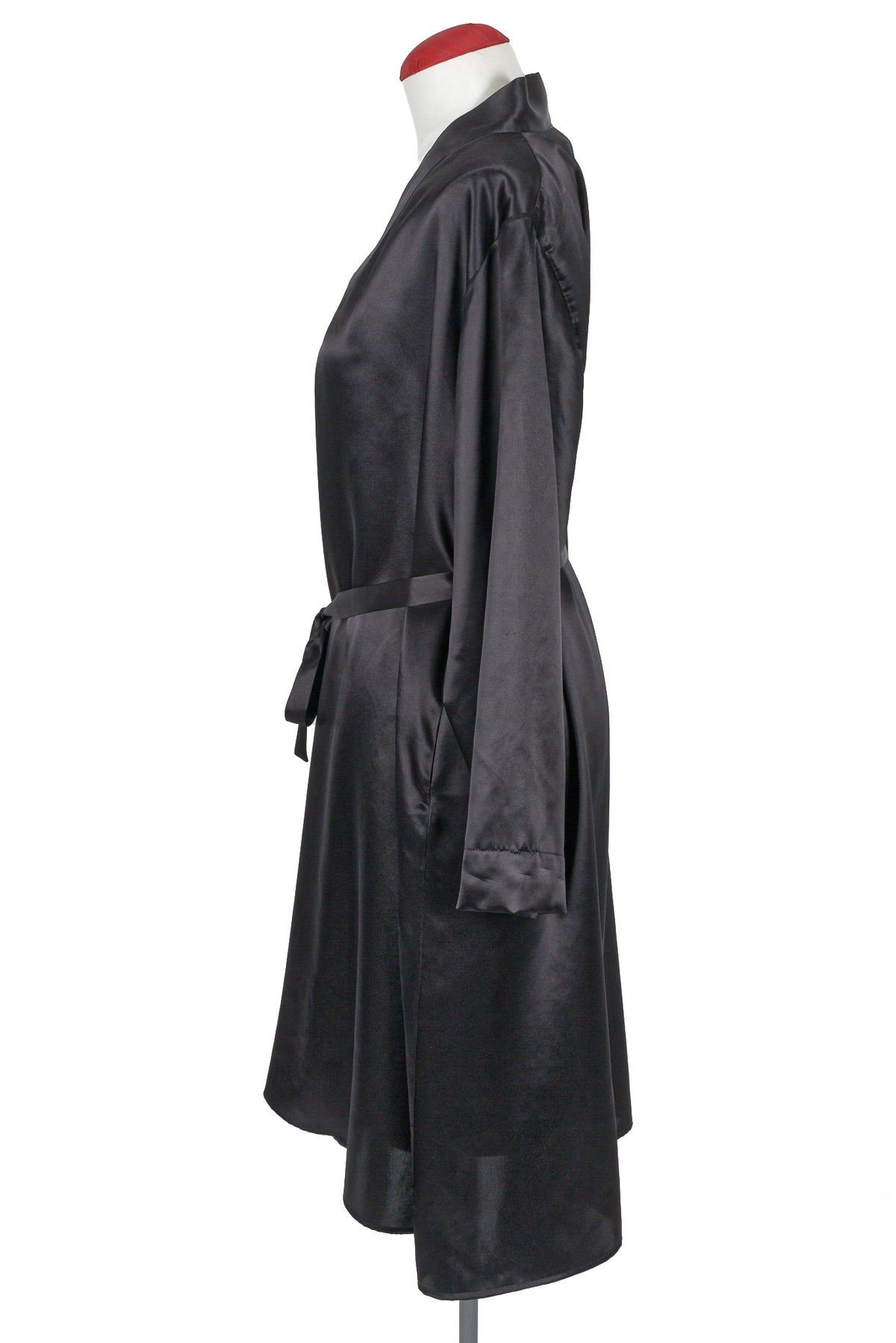 Carmen Kirstein Silk Robe Black