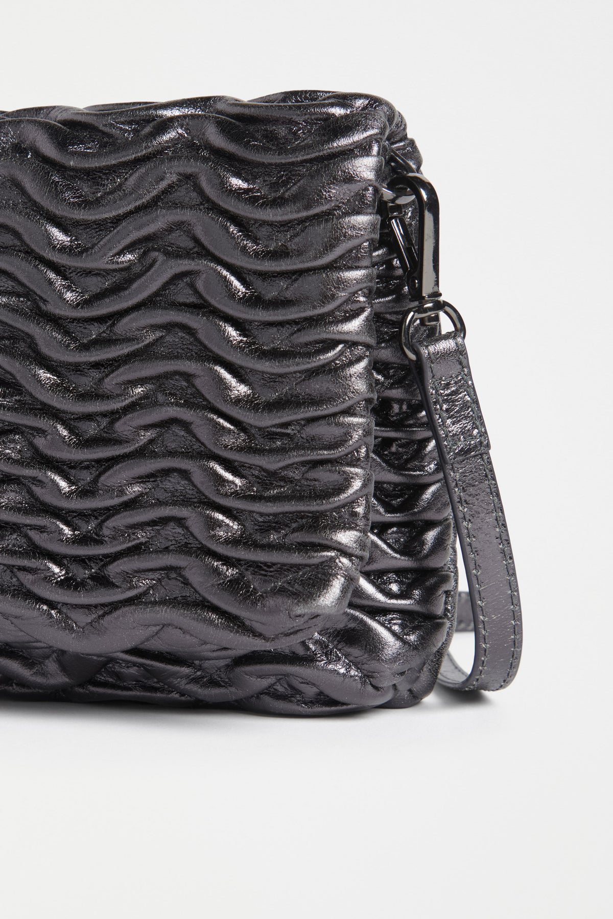 Elk Plissi Crossbody Gunmetal