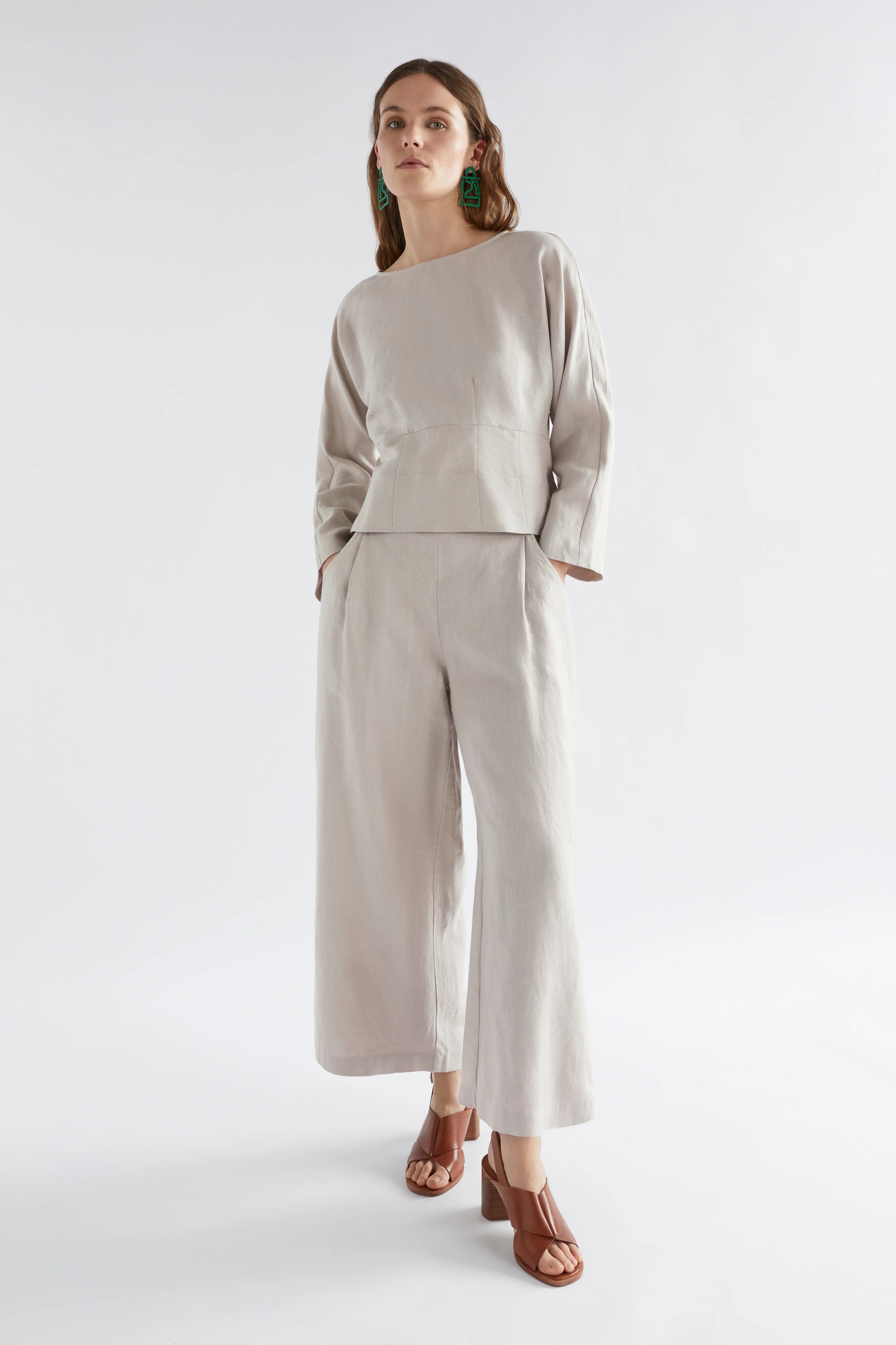 BOBBY | Super Wide Pleated Trousers | Flax Nature | HANSEN Garments
