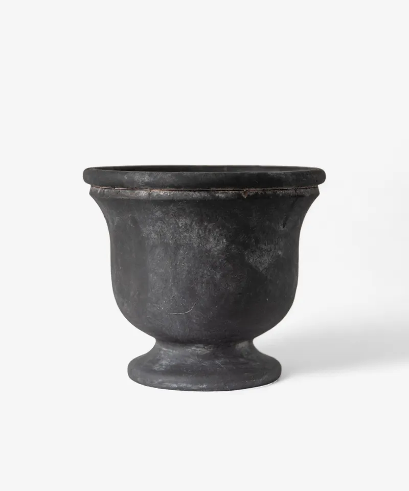 Georgio Planter