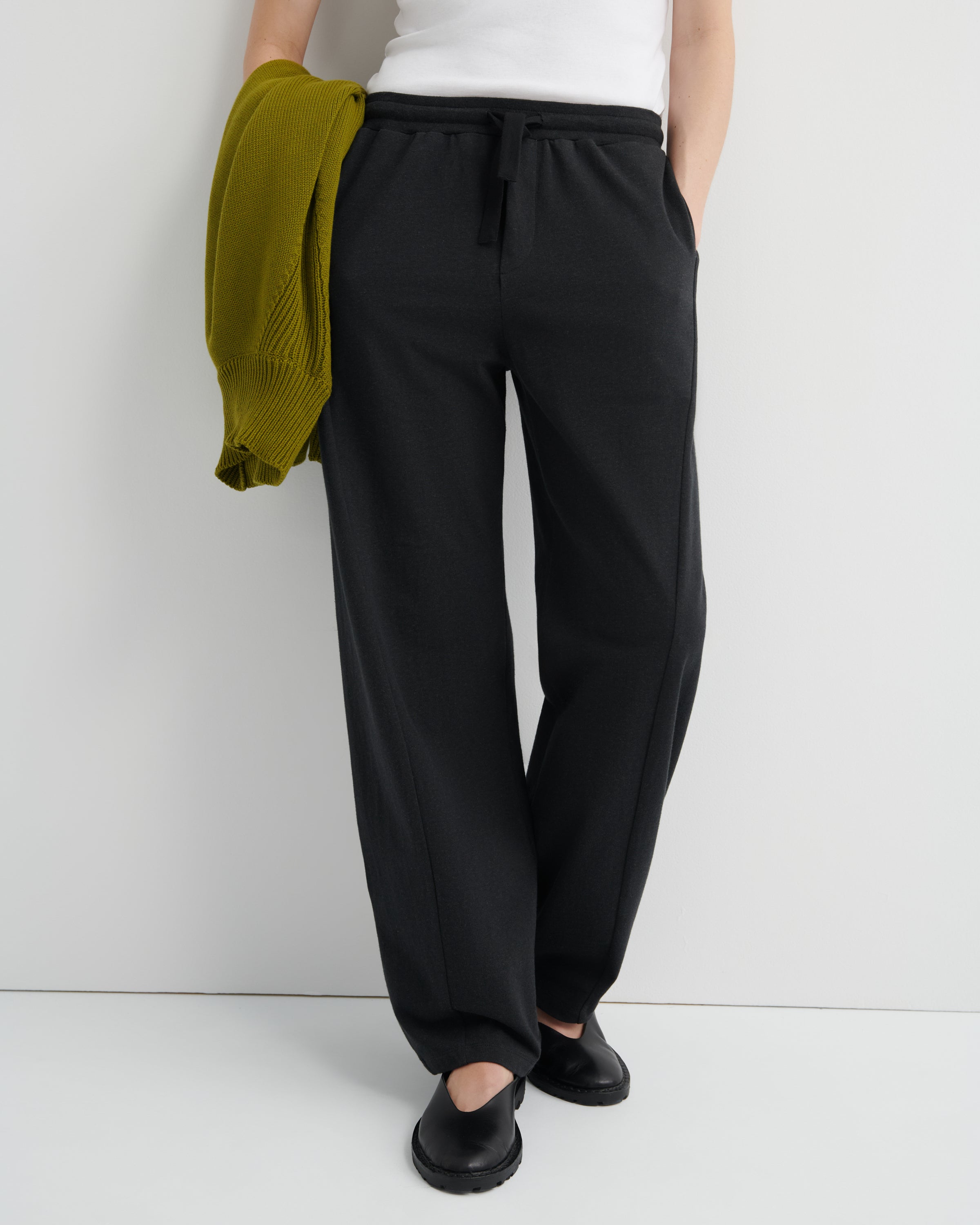 Kowtow Intent Trackpant Charcoal MarleI