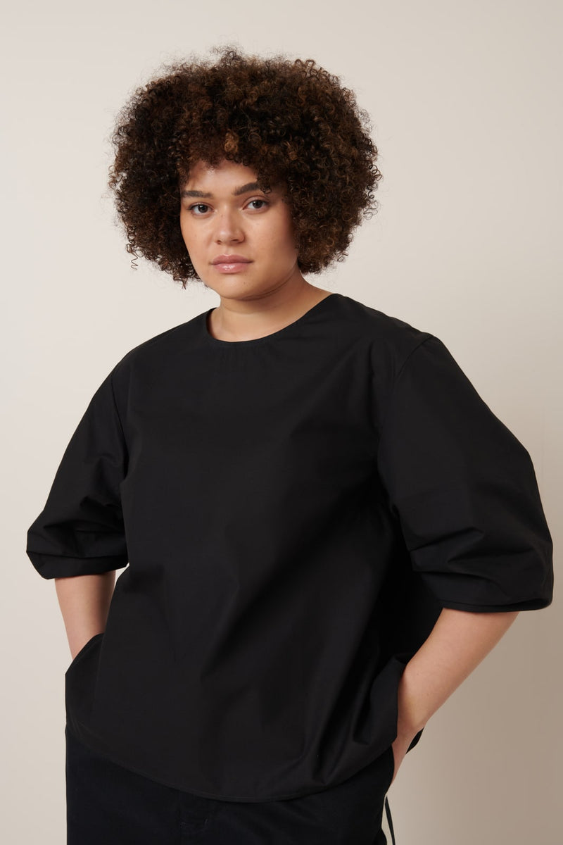 Kowtow Mila Top Black