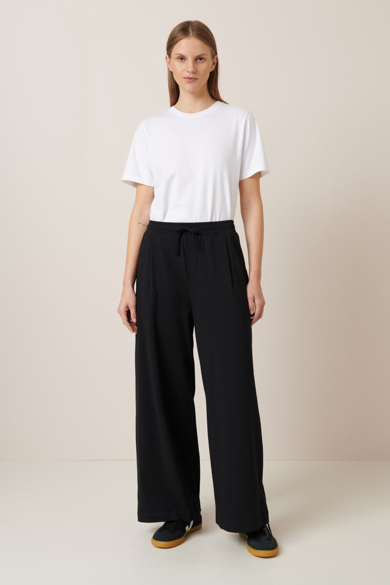 Kowtow Wide Leg Pant Black