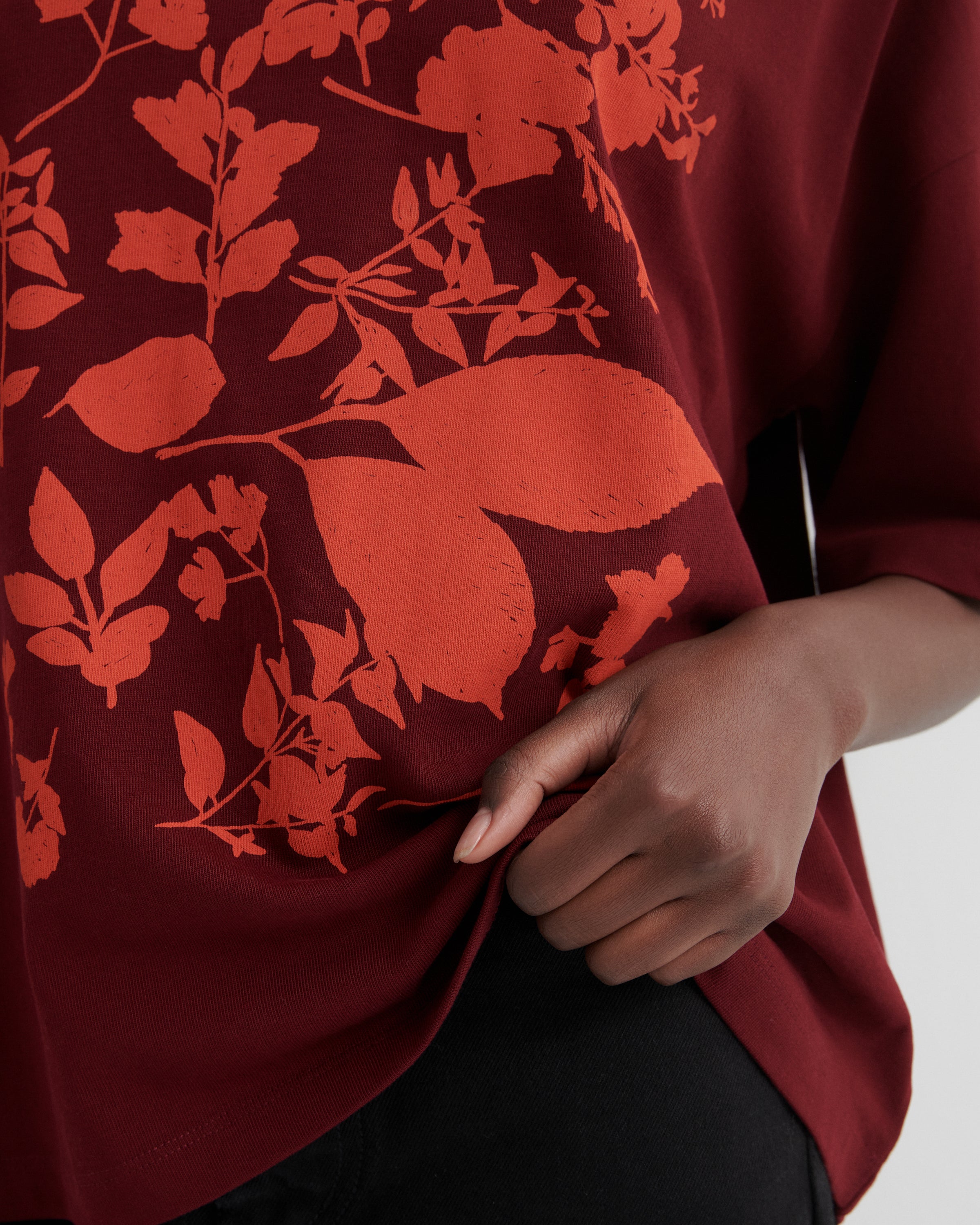 Kowtow Stencil Tee Maroon