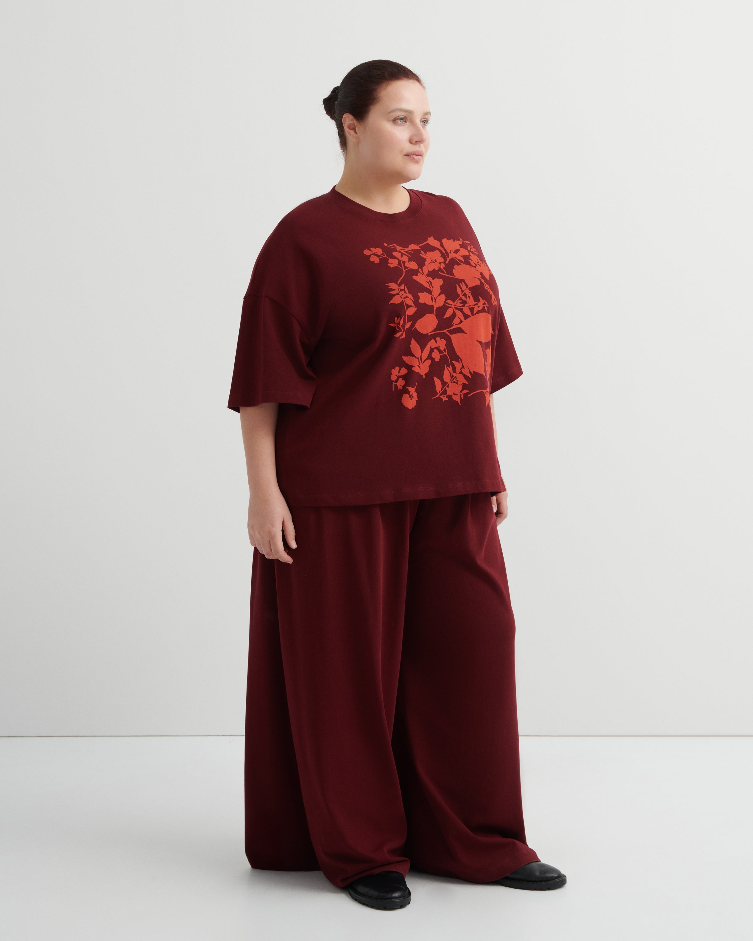 Kowtow Stencil Tee Maroon