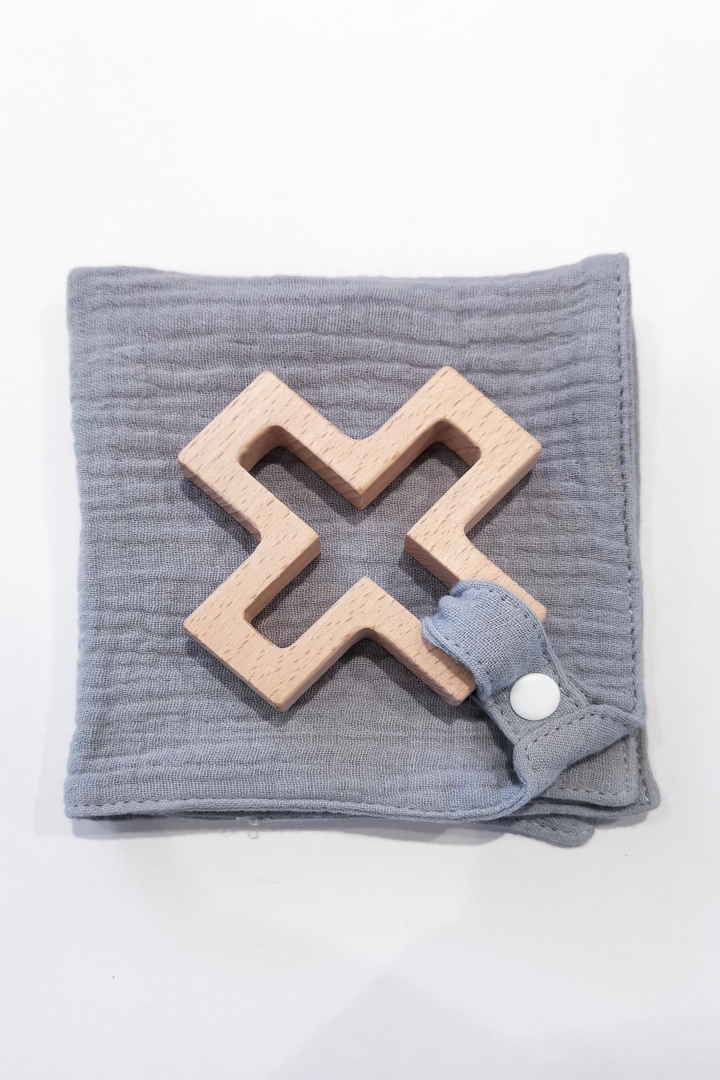 Muslin Comforter + Beechwood Teether | Grey